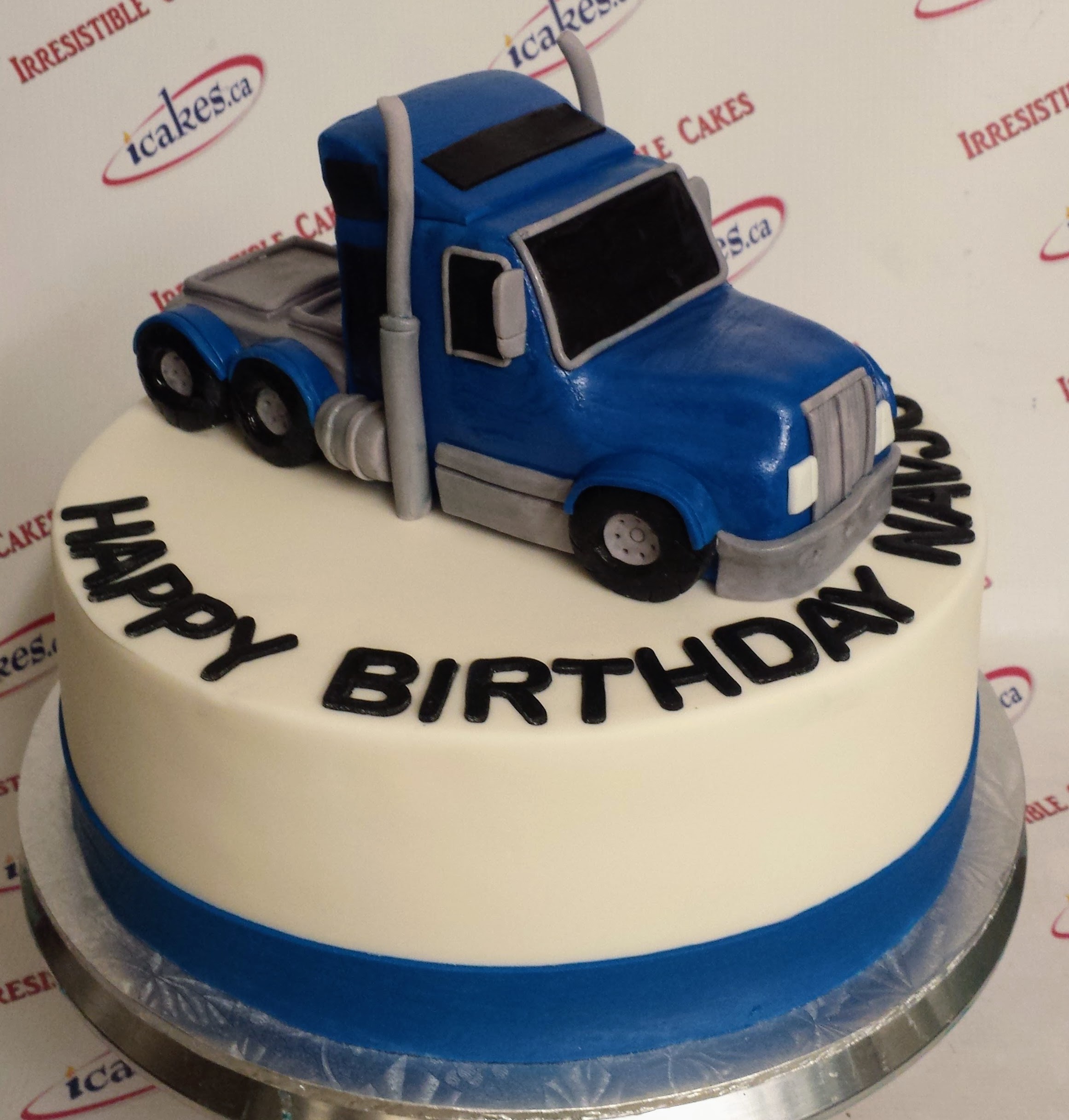 Car/Truck Shape Fondant Birthday Cake For Man/Boy